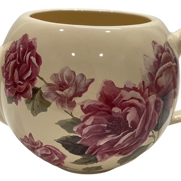 100th Anniversary Mother’s Day 2008 Rose Teapot by Teleflora - Picture 13 of 15